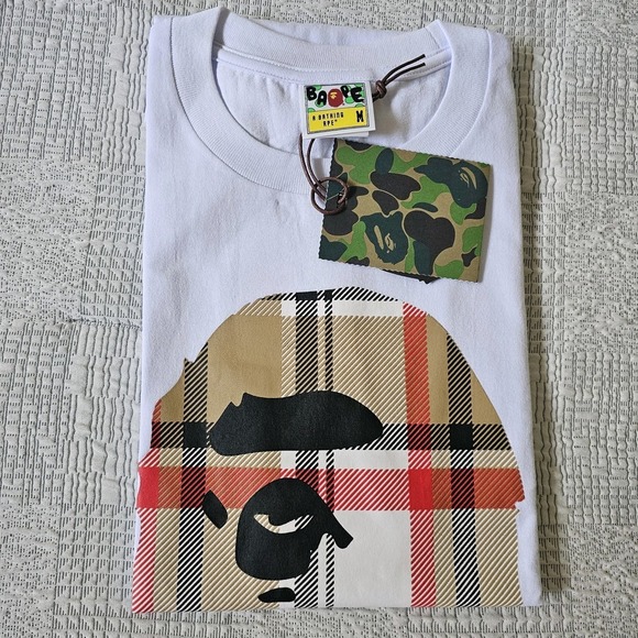 A Bathing Ape Men's White Graphic Logo T-Shirt Crew Neck Size L - Picture 5 of 10
